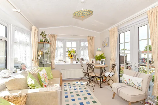 Slipper Road, Emsworth, PO10, photo 3