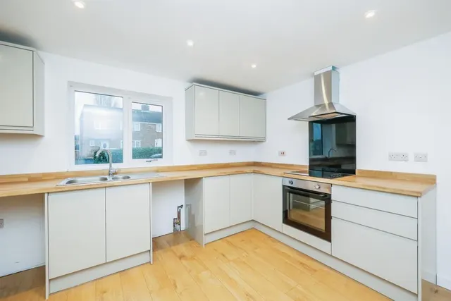 Wirksworth Road, Kirk Hallam, DE7, photo 2