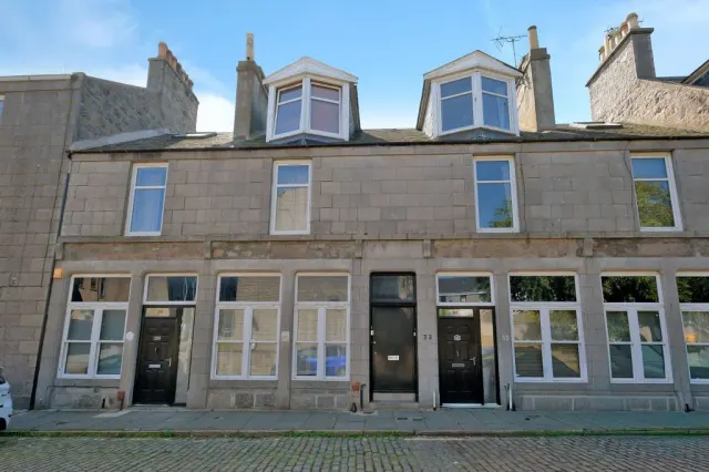 Baker Street, First & Upper Floor, AB25, photo 1