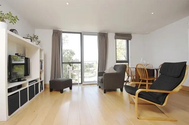 Photo 3 — Parkview Queens Road, Hersham KT12 5LU