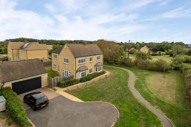 Church Road, Long Hanborough, OX29, photo 2