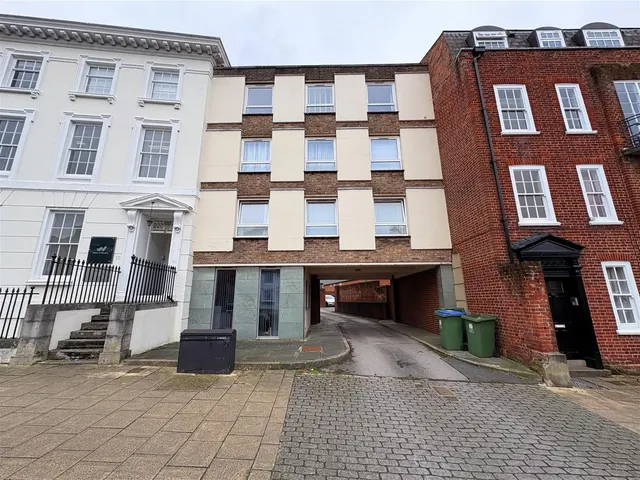 65 High Street, Fareham, Fareham, photo 1