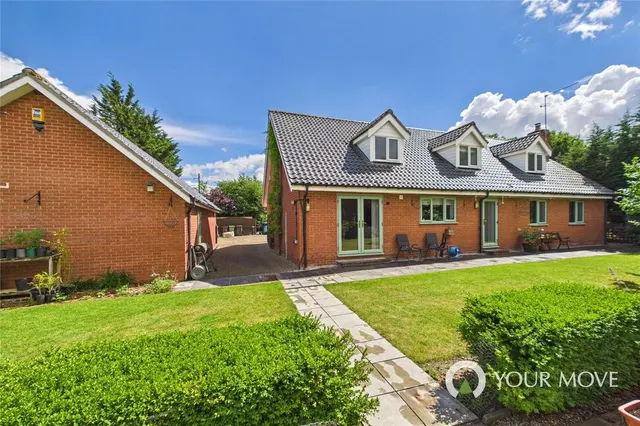 Photo 3 — Harleston Road, Rushall, Norfolk, IP21