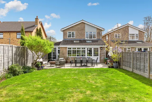 Swanbourne Close, Biggleswade, SG18, photo 3