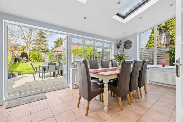 Swanbourne Close, Biggleswade, SG18, photo 2