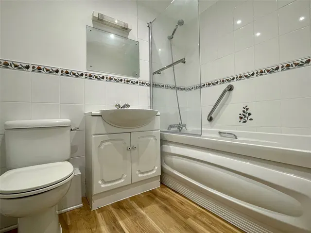 30-32, St. Catherines Road, Bournemouth, BH6, photo 1