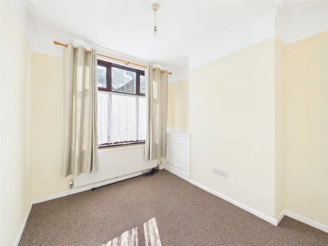 Longden Road, Longsight, M12, photo 2
