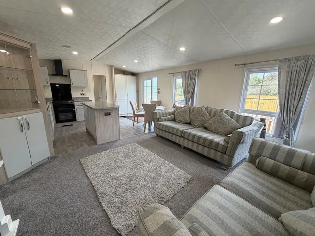 Lower Icknield Way, Princes Risborough, HP27, photo 3