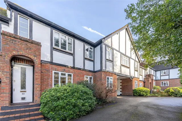 Arlington Lodge, Monument Hill, Weybridge, KT13 8RD, photo 1