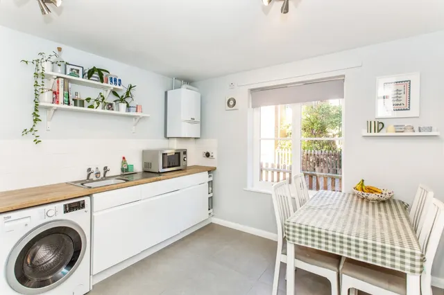 Bucksherd Close, Great Cambourne, CB23, photo 3