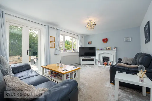 Crofton Close, Linthwaite, HD7, photo 3