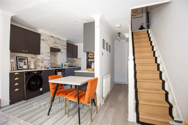 Mill Road, Burgess Hill, RH15, photo 3