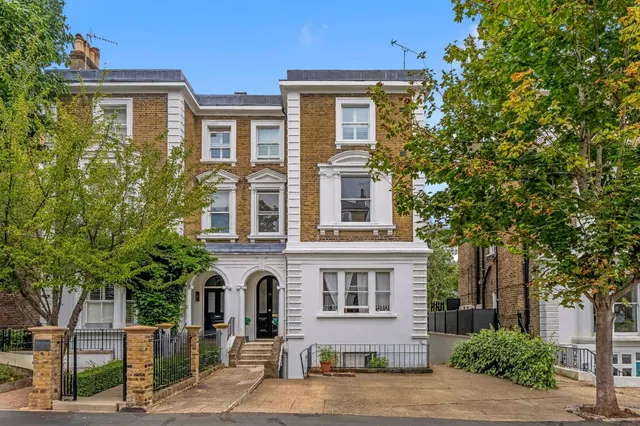 Marlborough Road, Richmond, TW10 6JT, photo 1