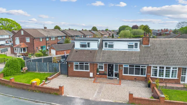 Milldale Road, Leigh, WN7, photo 1