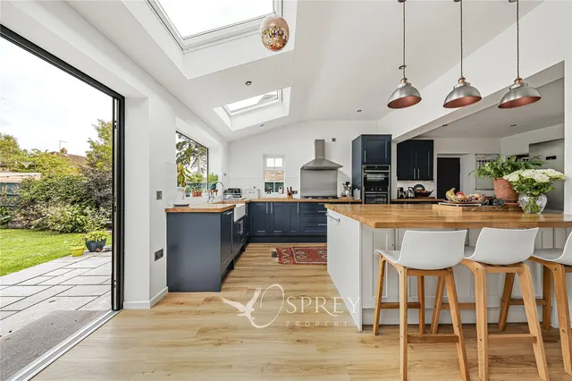 Seymour Place, Oundle, PE8, photo 2