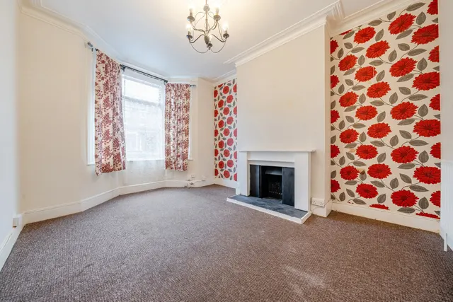 Photo 2 — Thanet Road, DA8
