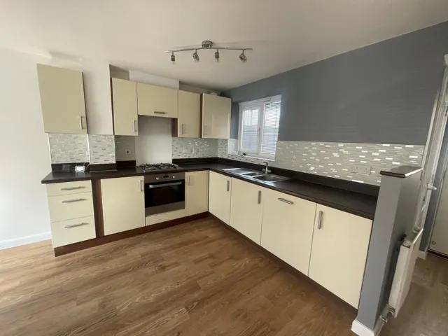 Cowburn Lane, Nuneaton, CV10, photo 2