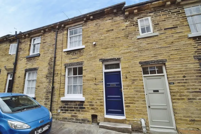 Saltaire, Bradford, West Yorkshire, photo 1