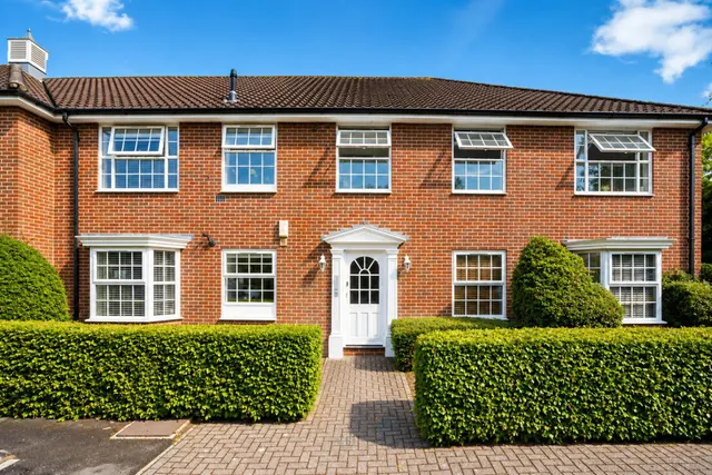 Parkway Gardens, Welwyn Garden City, photo 1