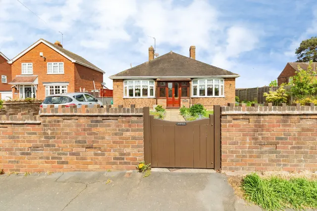 North Road, Telford, TF1, photo 1