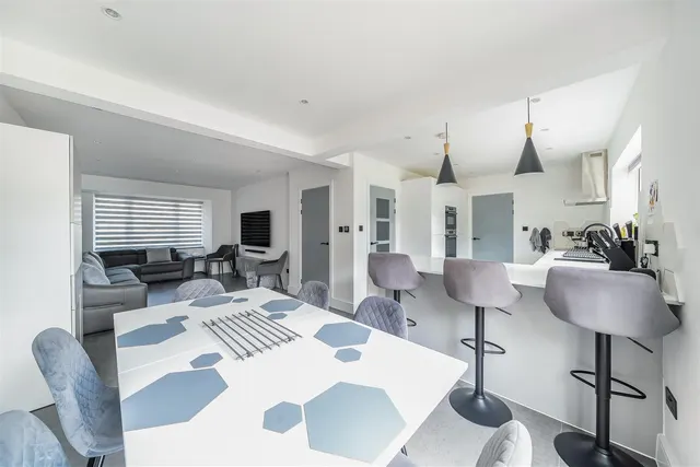 Photo 3 — Cedar Avenue, Ruislip, Middlesex, HA4 6UJ