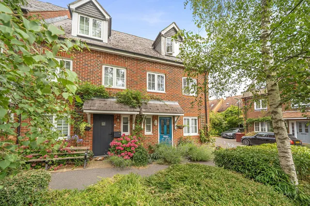 Toronto Road, Petworth, GU28, photo 1