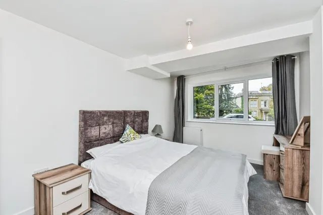 Photo 3 — Vallis Road, Frome