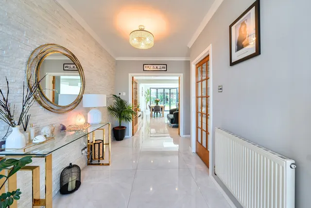 Park Drive, North Harrow, HA2, photo 3