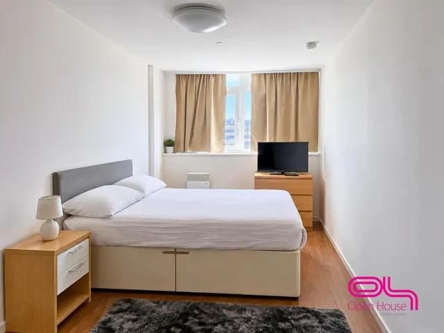 Trinity Road, Bootle, L20, photo 3