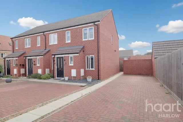 Brambling Crescent, Harlow, CM17, photo 1