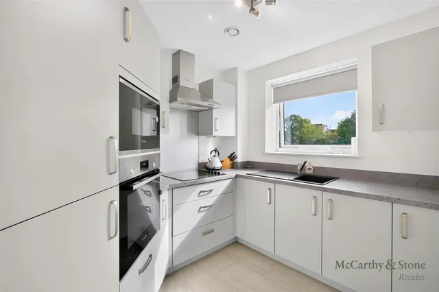 Sewardstone Road, Waltham Abbey, EN9, photo 2