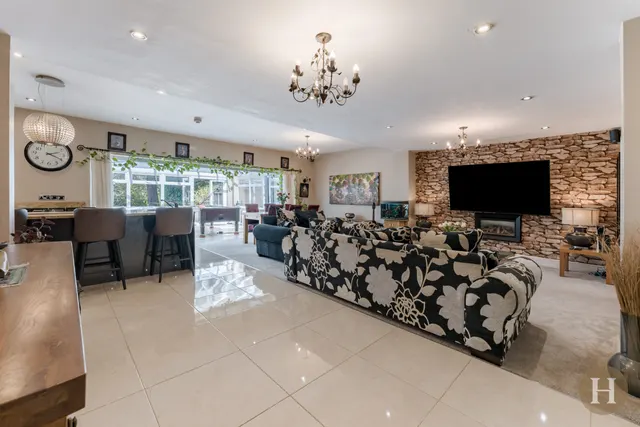 Kingscote Road, Birmingham, B15, photo 2