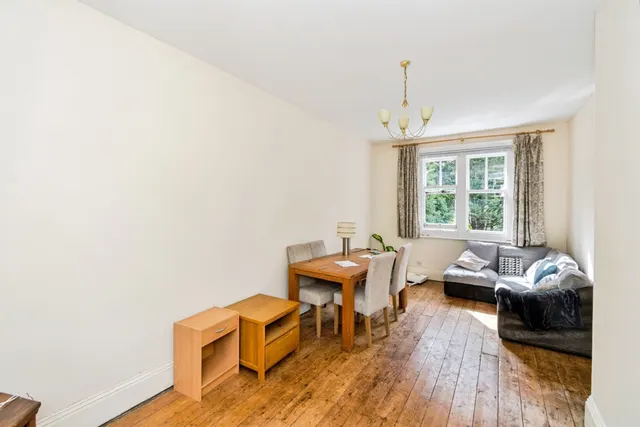 Southdown Road, Shawford, SO21, photo 2