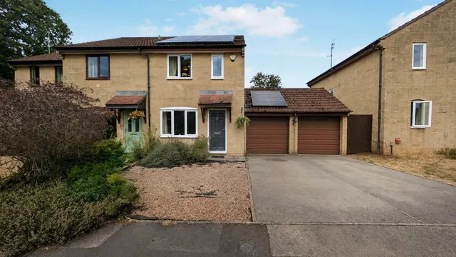 Stirling Close, Yate, BS37, photo 1