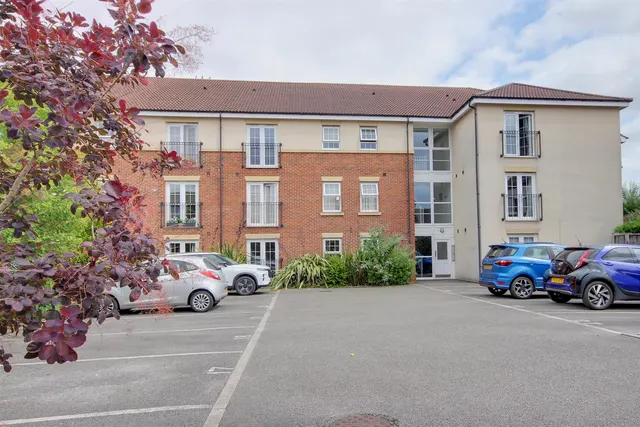 Acklam Court, Beverley, photo 1