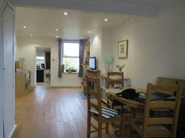 Fairview Road, Salisbury, SP1, photo 2