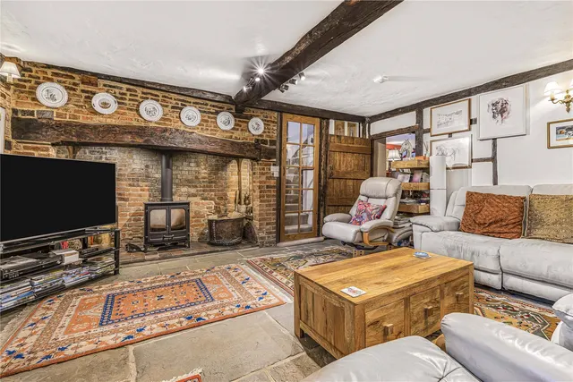 Photo 3 — Salters Lane, Ludgershall, Aylesbury, Buckinghamshire, HP18