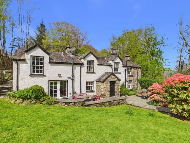 The Lodge, High Wray, LA22, photo 1