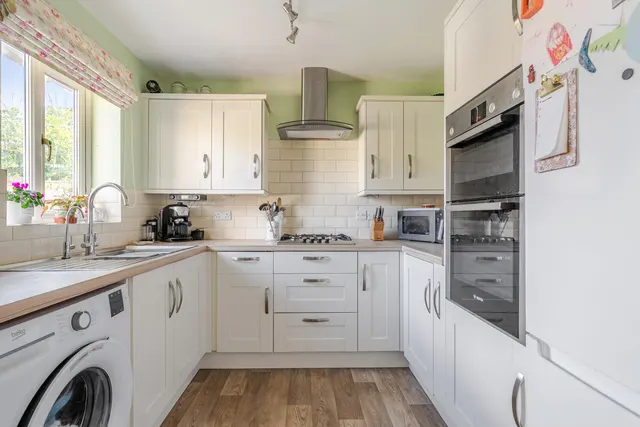 Waterside Park, Devizes, SN10, photo 2