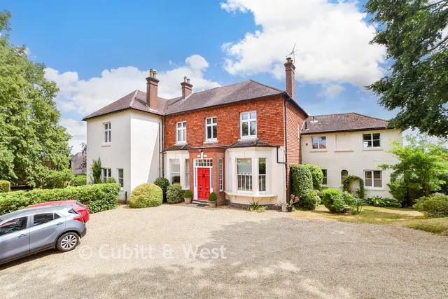Guildford Road, Loxwood, RH14, photo 1