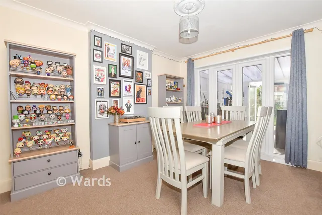 Gerrard Avenue, Medway, ME1, photo 3