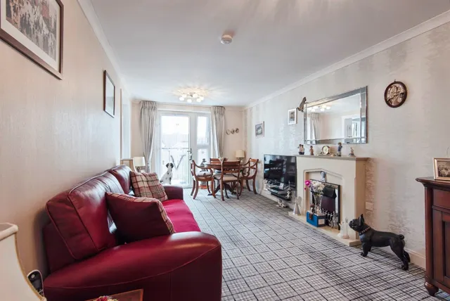 Photo 3 — Primett Road, Stevenage