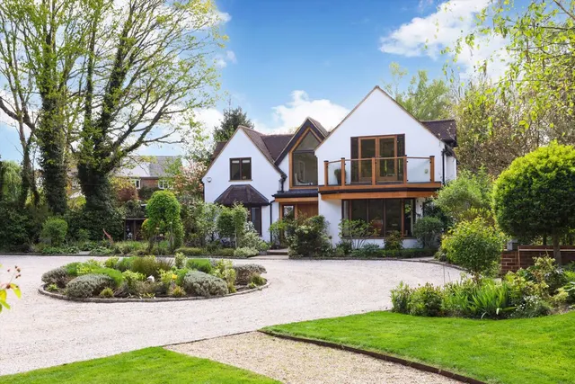 Elm Lane, Ockham, GU23, photo 1