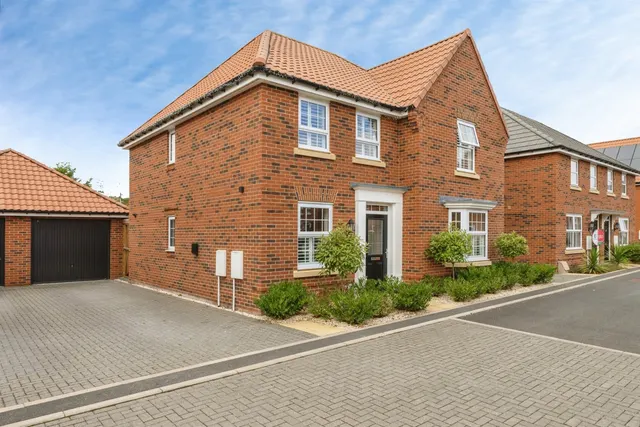 Chestnut Drive, Horsford, Norwich, photo 1