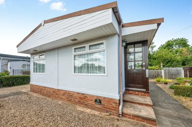 Doverdale Lane, Dunhampton, DY13, photo 1