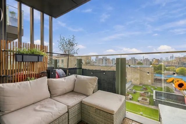 Chorley Court, London, E14, photo 3