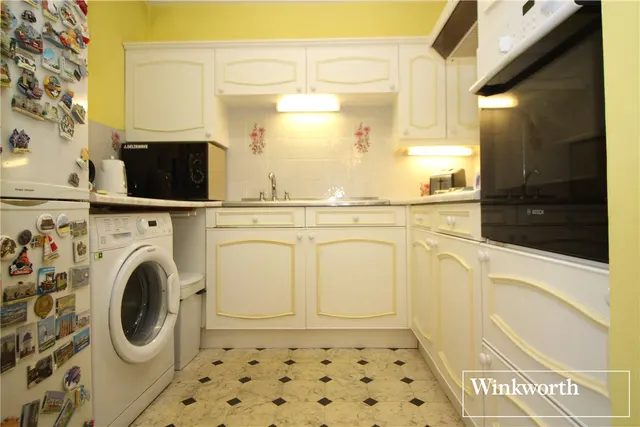 Photo 3 — Furzehill Road, Borehamwood, Hertfordshire, WD6