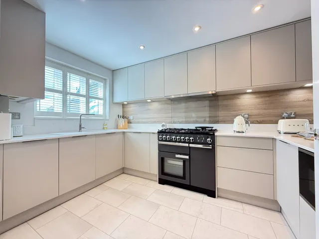 Stunning Family Home In A Private Gated Development Overlooking Orchards, Russett Farm, photo 1