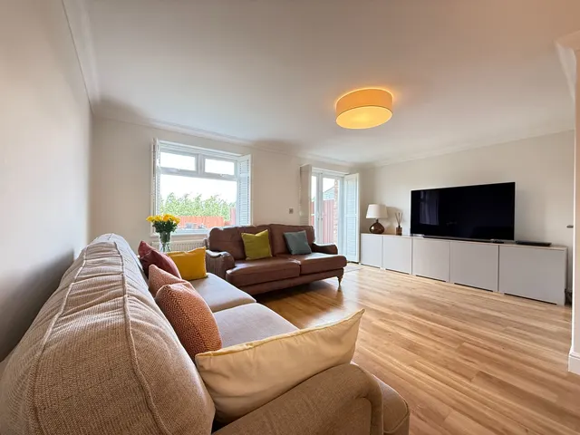 Stunning Family Home In A Private Gated Development Overlooking Orchards, Russett Farm, photo 2