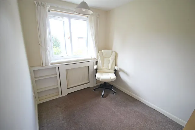 Photo 3 — Beech Close, Market Deeping, Peterborough, Lincolnshire, PE6